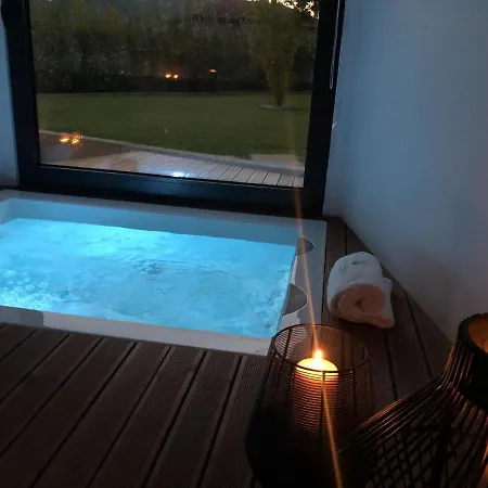 Nocleg ze śniadaniem Portovella & Pala