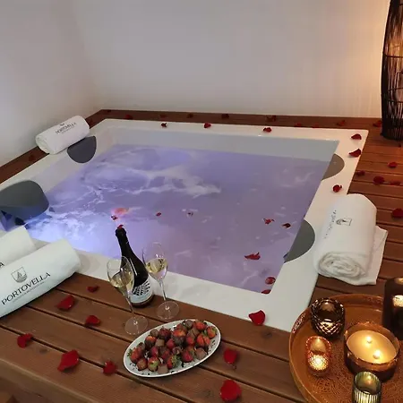 Nocleg ze śniadaniem Portovella & 3*