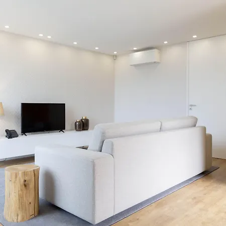 Portovella & Nocleg ze śniadaniem