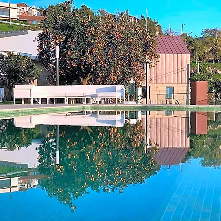 Portovella & Alojamento de Acomodação e Pequeno-almoço 3*