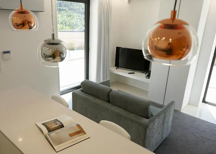 Portovella & 3* Pala