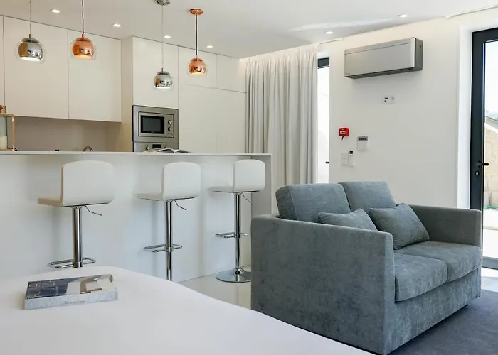 Bed & Breakfast Portovella & 3*