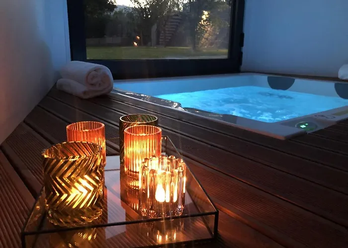 Nocleg ze śniadaniem Portovella & Pala