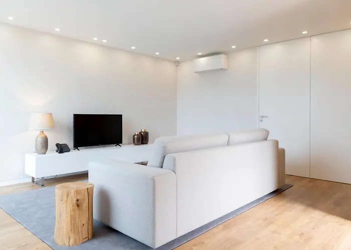 Portovella & 3* Pala