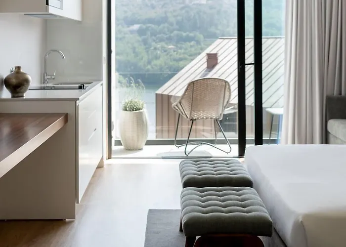 Portovella & 3* Pala